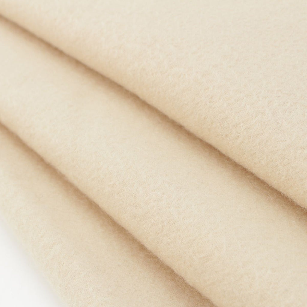Louis Vuitton Cashmere Echarpe Jelum Scarf Ivory — view 7