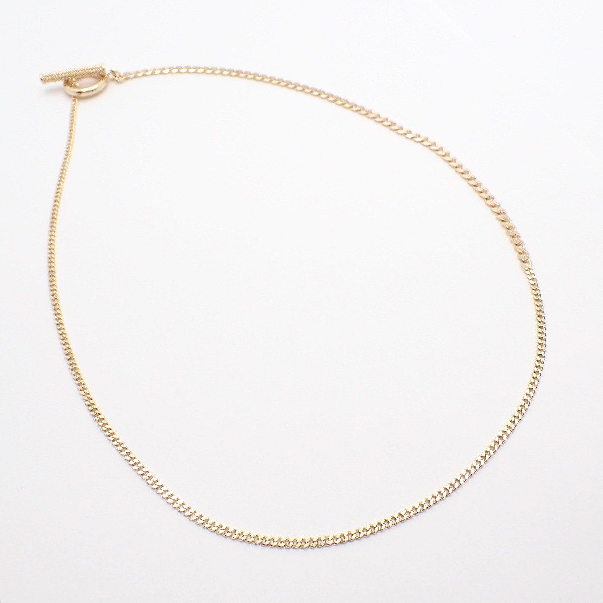 Bottega Veneta Toggle Necklace Gold — view 3