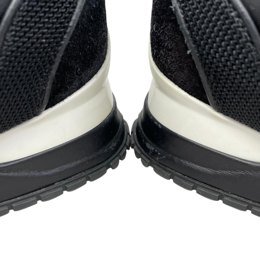 Louis Vuitton Sneakers Run Away 36.5 LV Circle Logo Suede Mesh Black — view 9