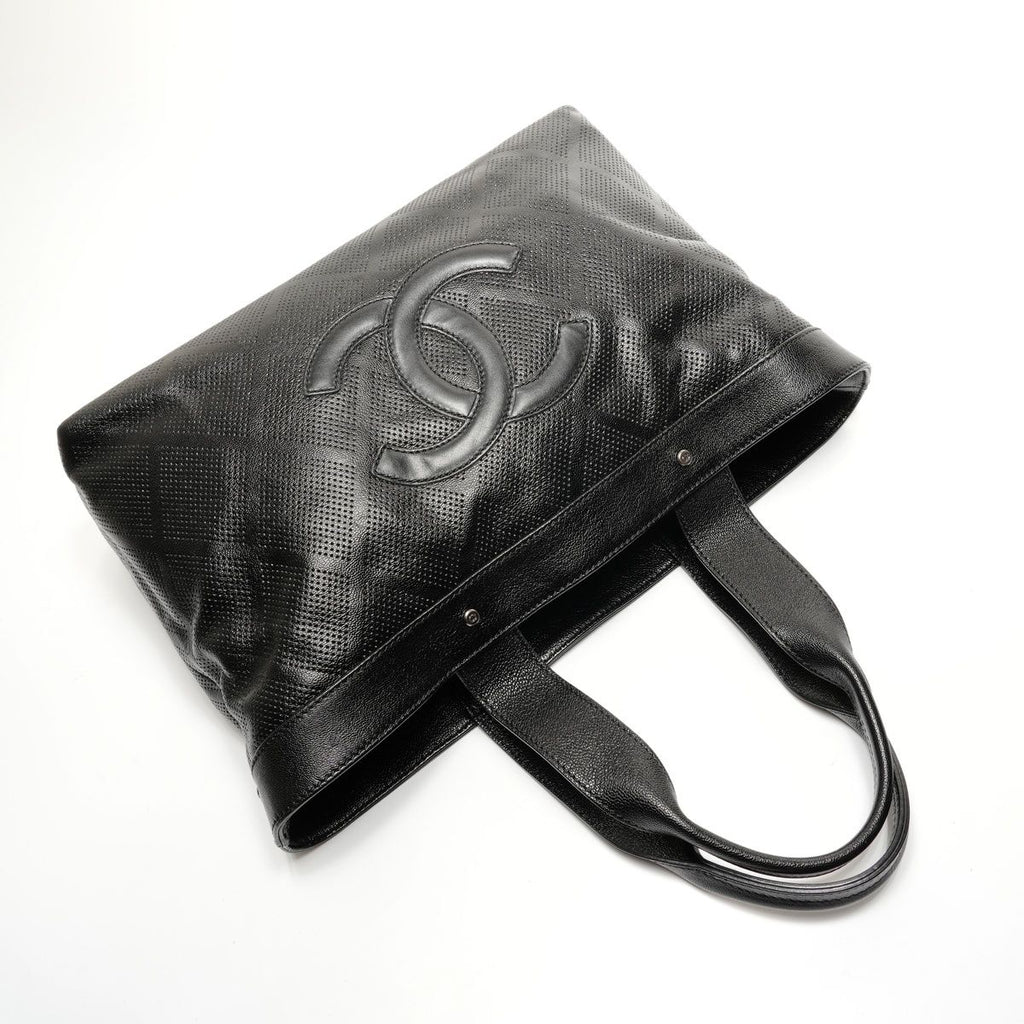 Chanel Tote Perforated Big CC Logo Leather — view 8
