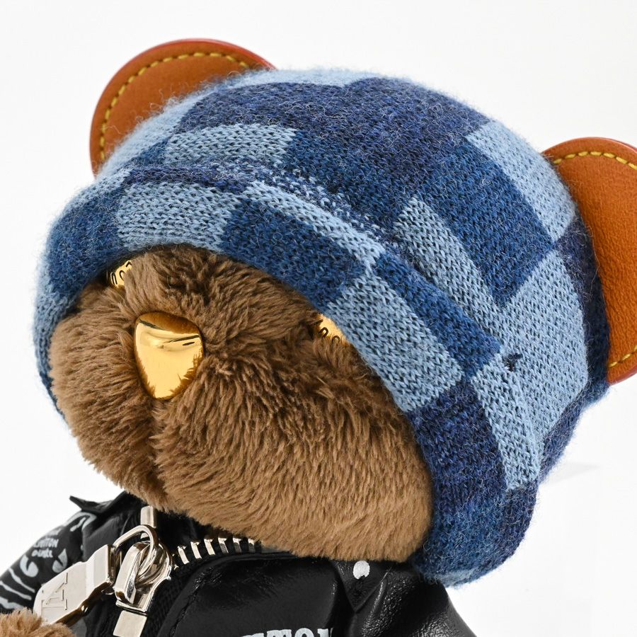 Louis Vuitton Charm LV Bear — view 5