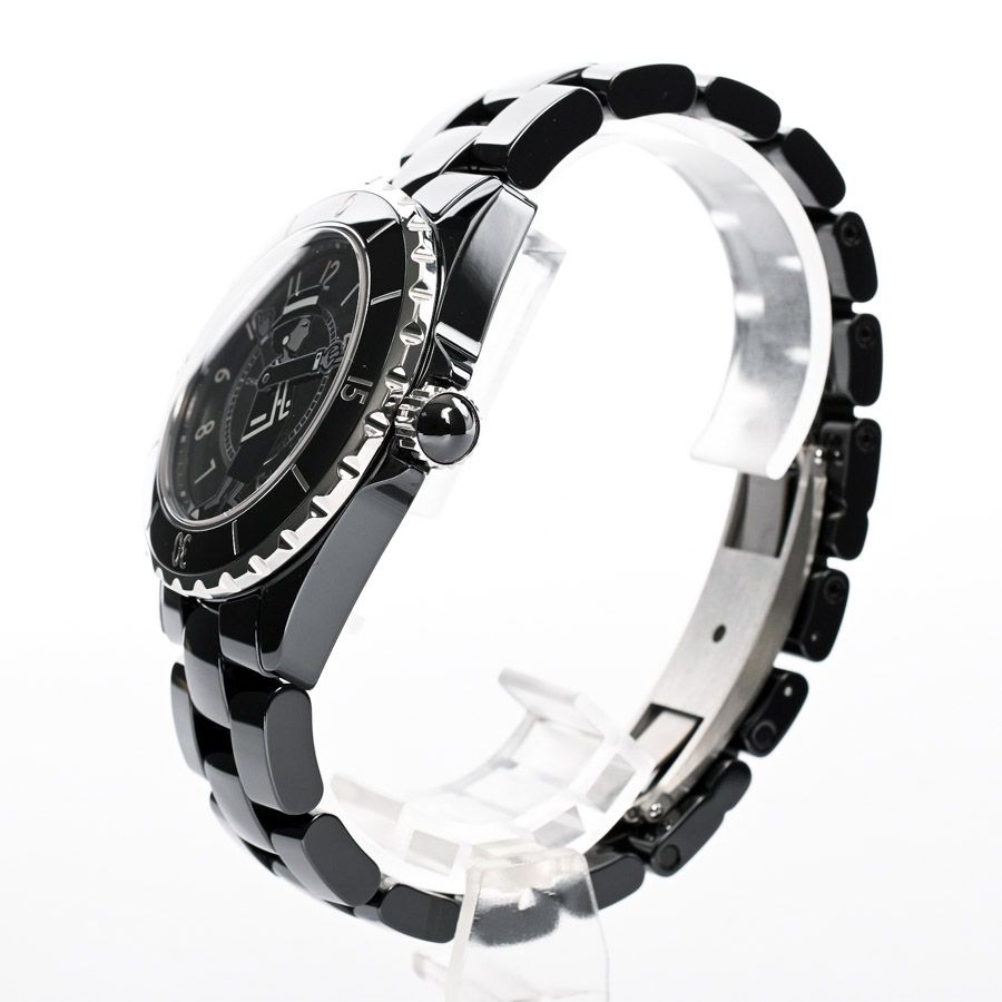 Chanel Watch Is a Must See Black — view 2