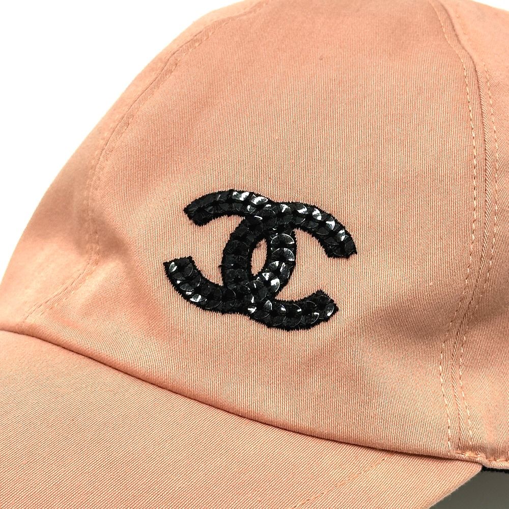 Chanel Cap CC Logo Sequin Cotton Pink — view 5