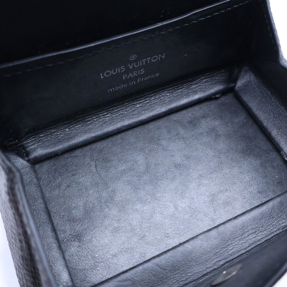 Louis Vuitton Taiga Coin Purse Leather Case Black — view 6