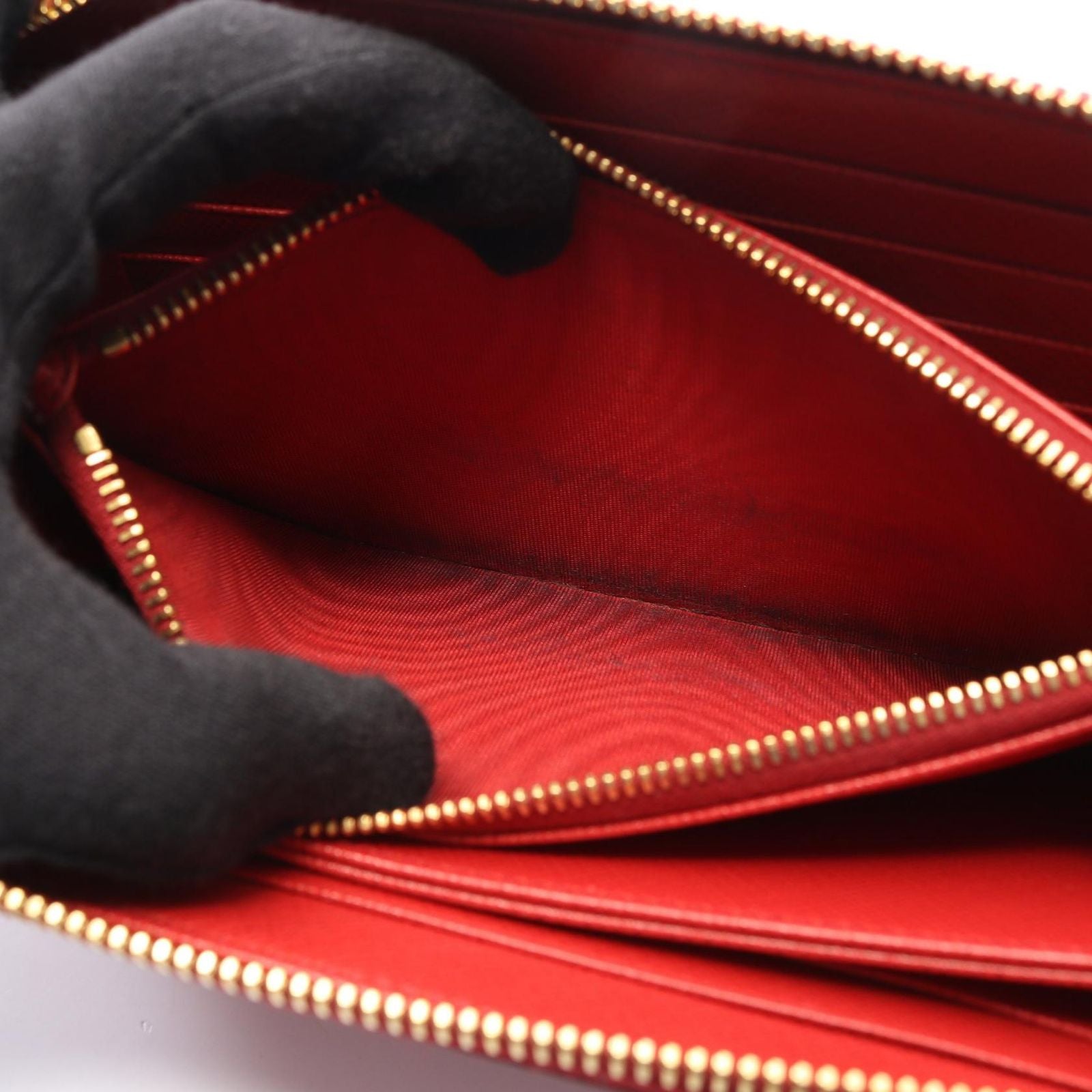 Prada Round Wallet Red Leather Zip Around — view 5