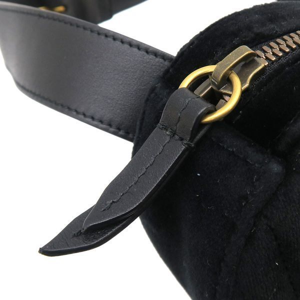 Gucci GG Marmont Velour Waist Bag — view 6