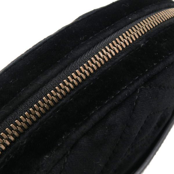 Gucci GG Marmont Velour Waist Bag — view 7