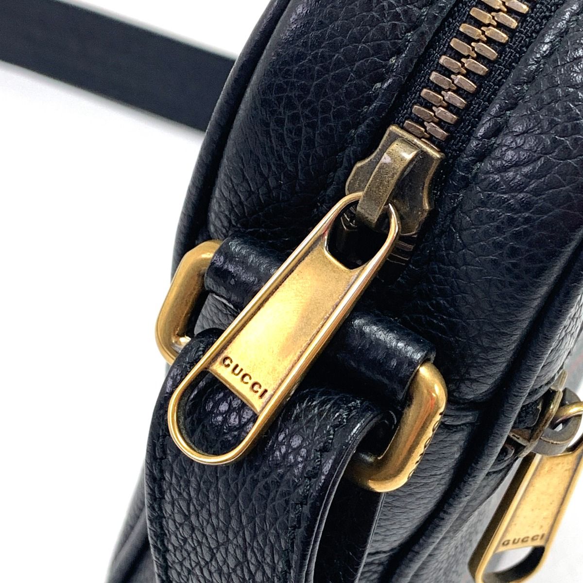 Gucci Shoulder Bag Logo Print Black — view 6