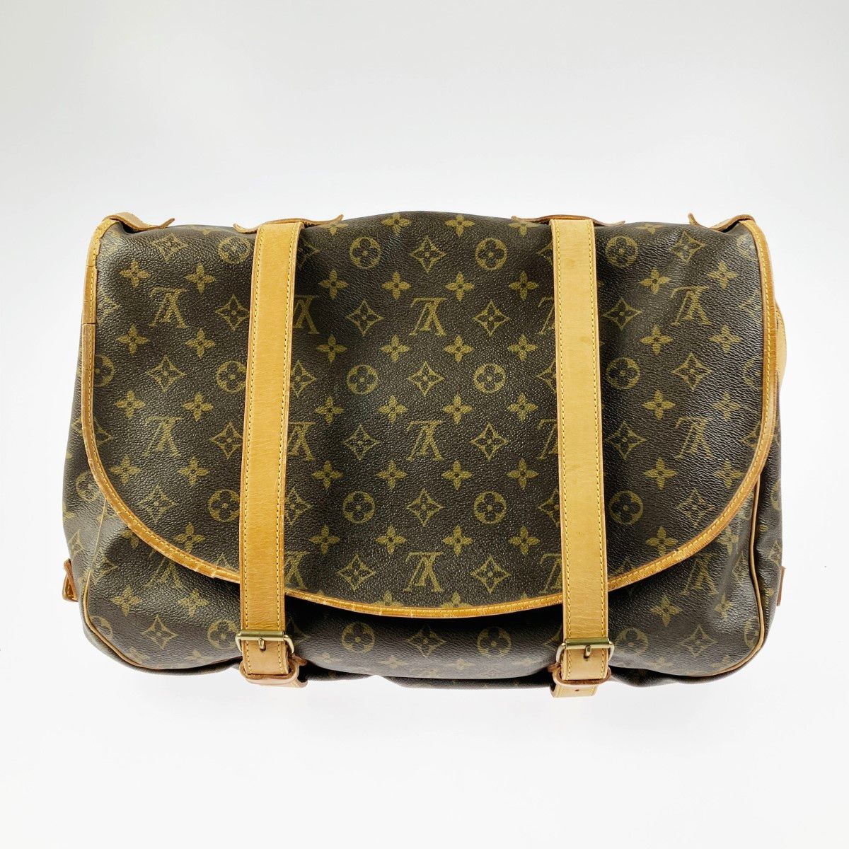 Louis Vuitton Shoulder Bag Monogram Saumur 43 — view 2