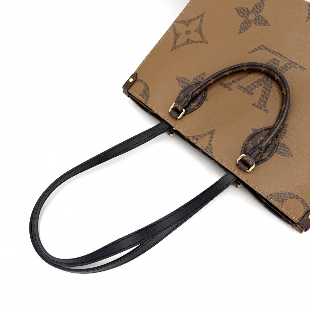 Louis Vuitton 2-Way On The Go MM Tote — view 6
