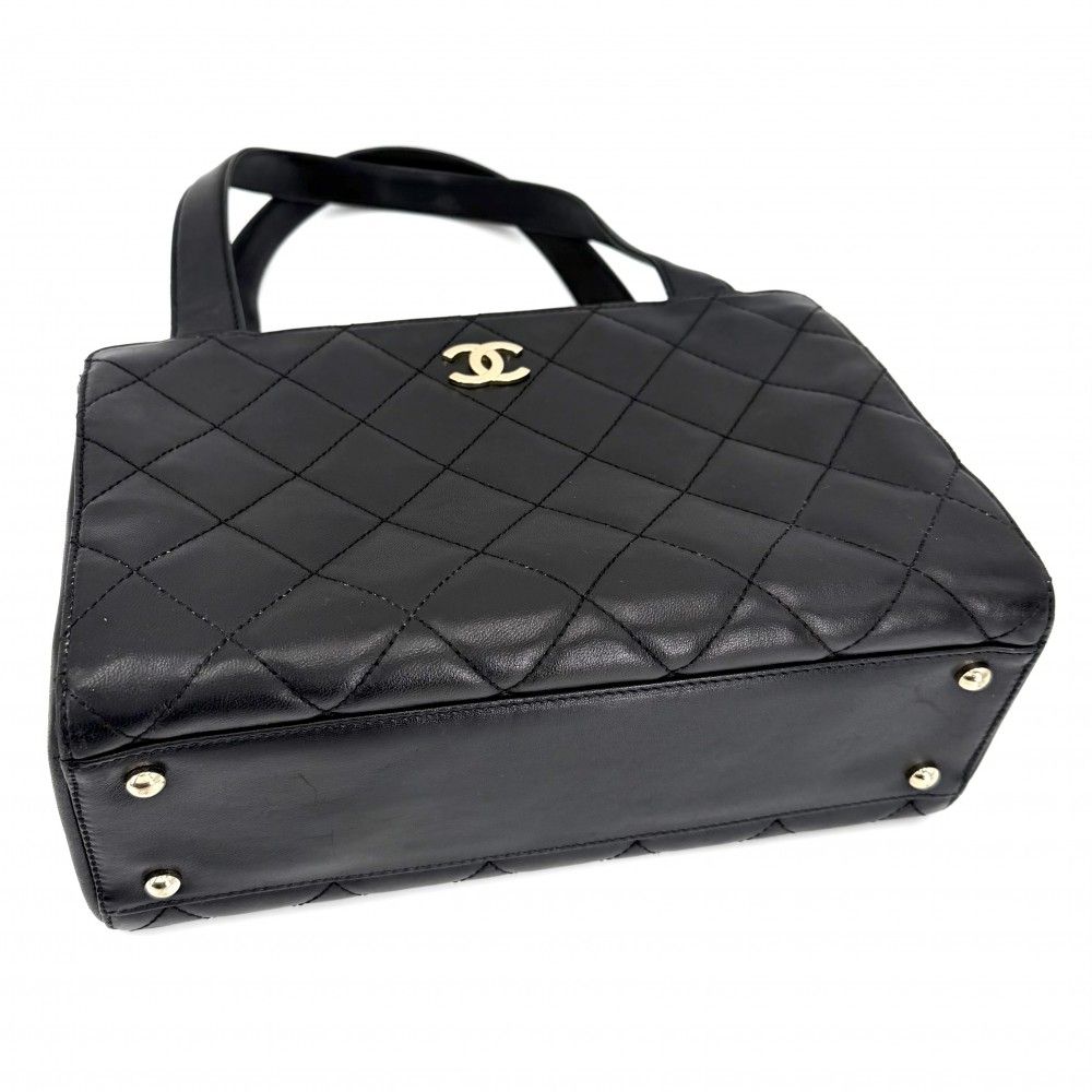 Chanel Handbag Quilted CC Logo Tote Shoulder Lambskin — view 3