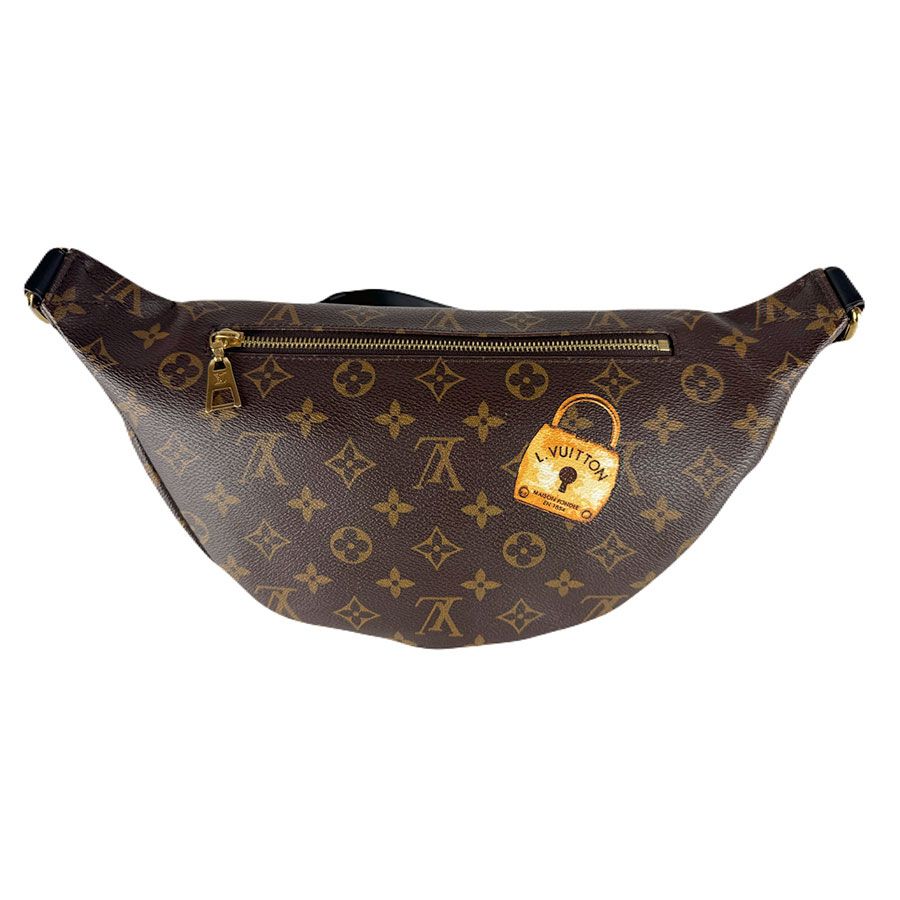 Louis Vuitton Waist Bag Monogram Macassar My LV World Tour — view 3
