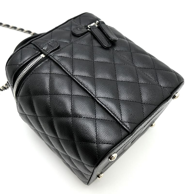 Chanel Shoulder Bag Caviar Black — view 4