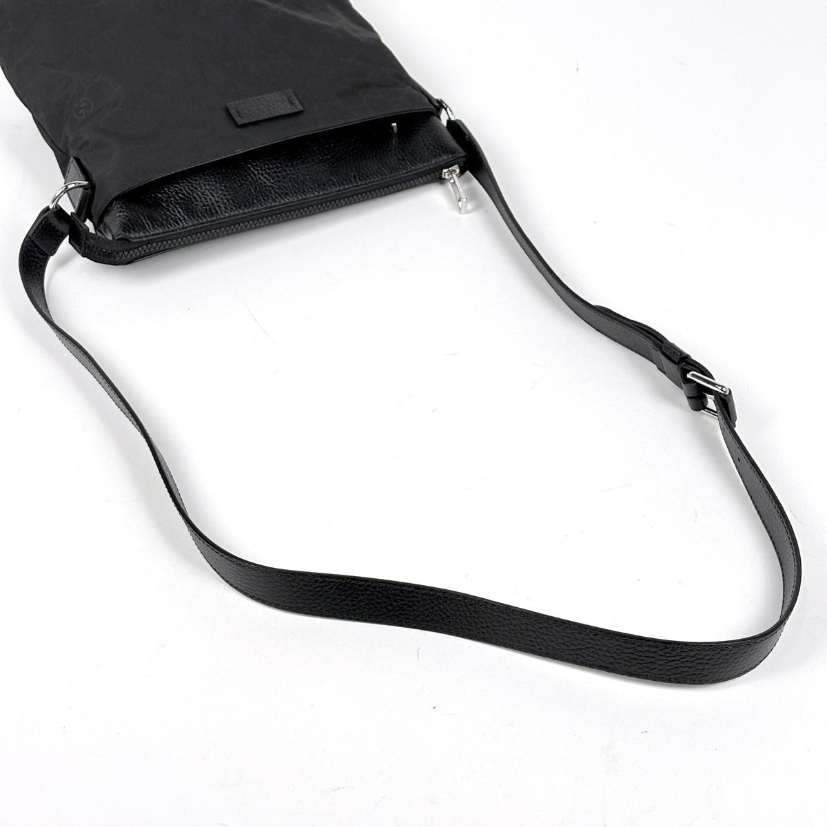 Gucci GG Pattern Shoulder Bag Nylon Black — view 6