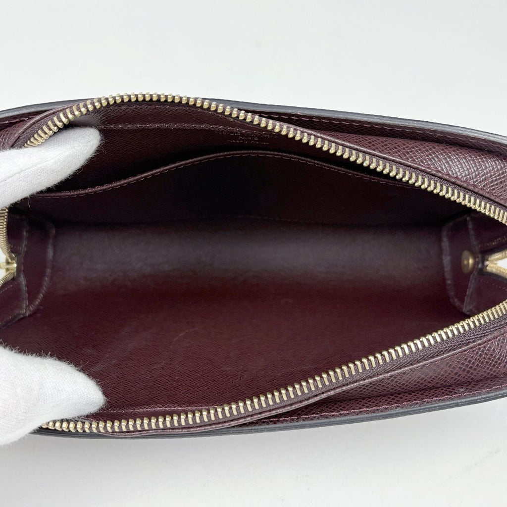 Louis Vuitton Baikal Handheld Business Second Bag Taiga Acajou — view 8