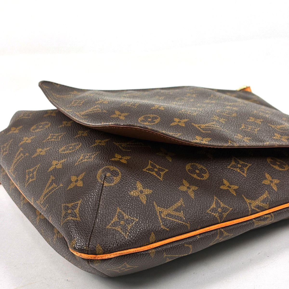 Louis Vuitton Musette Crossbody Shoulder Bag Monogram Brown — view 4