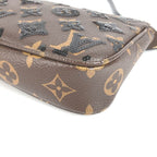 Louis Vuitton Shoulder Bag Pochette Monogram Canvas Brown — view 7