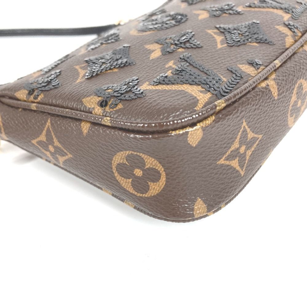 Louis Vuitton Shoulder Bag Pochette Monogram Canvas Brown — view 5