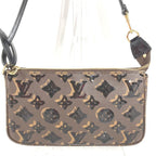 Louis Vuitton Shoulder Bag Pochette Monogram Canvas Brown — view 2