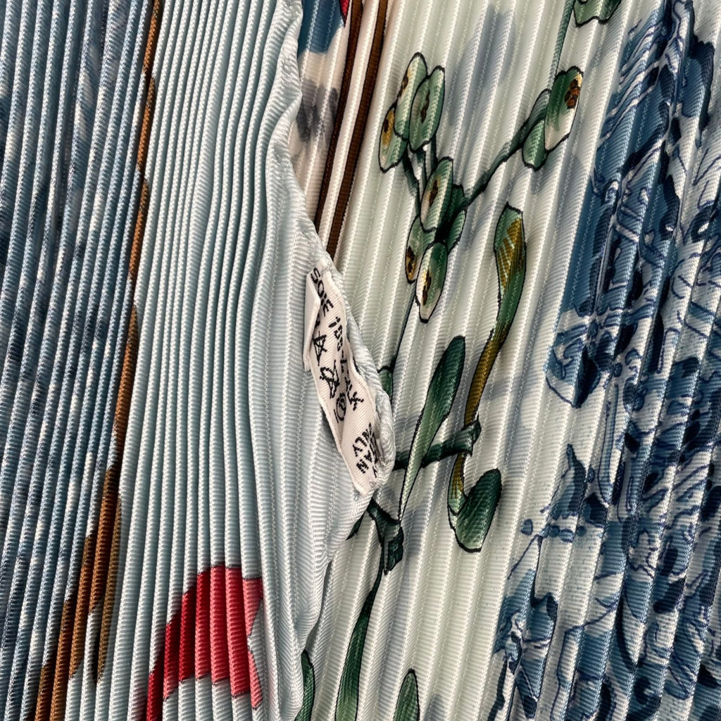 Hermes Scarf Pleated Silk Neige D'antan Last Year's Snow Blue — view 7