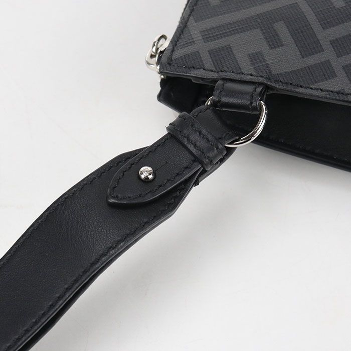 Fendi Diagonal Clutch Leather — view 7