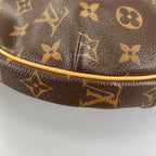 Louis Vuitton Croissant MM Shoulder Bag Monogram Canvas Brown — view 5
