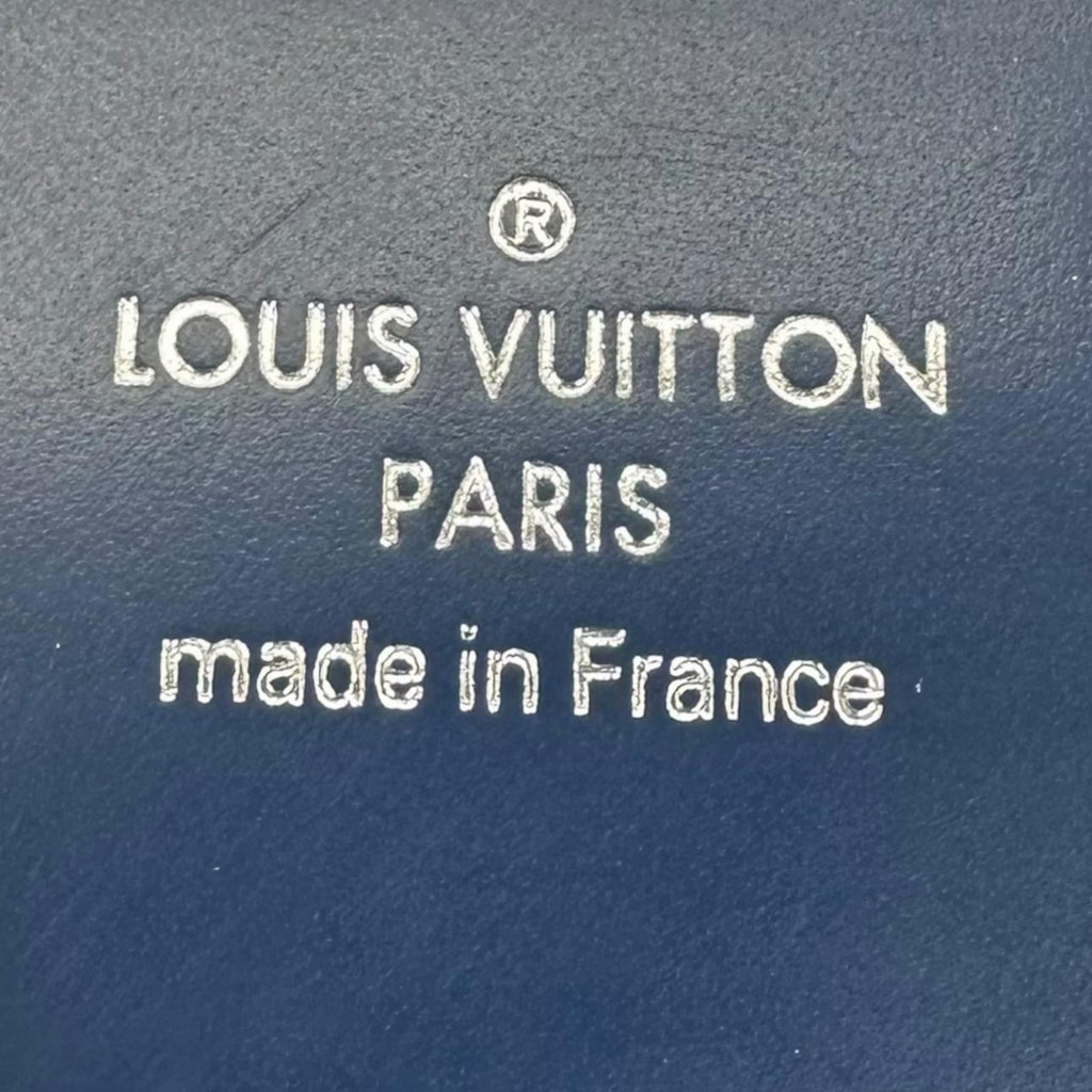 Louis Vuitton Eden PM Shoulder Bag Epi Leather Blue — view 8