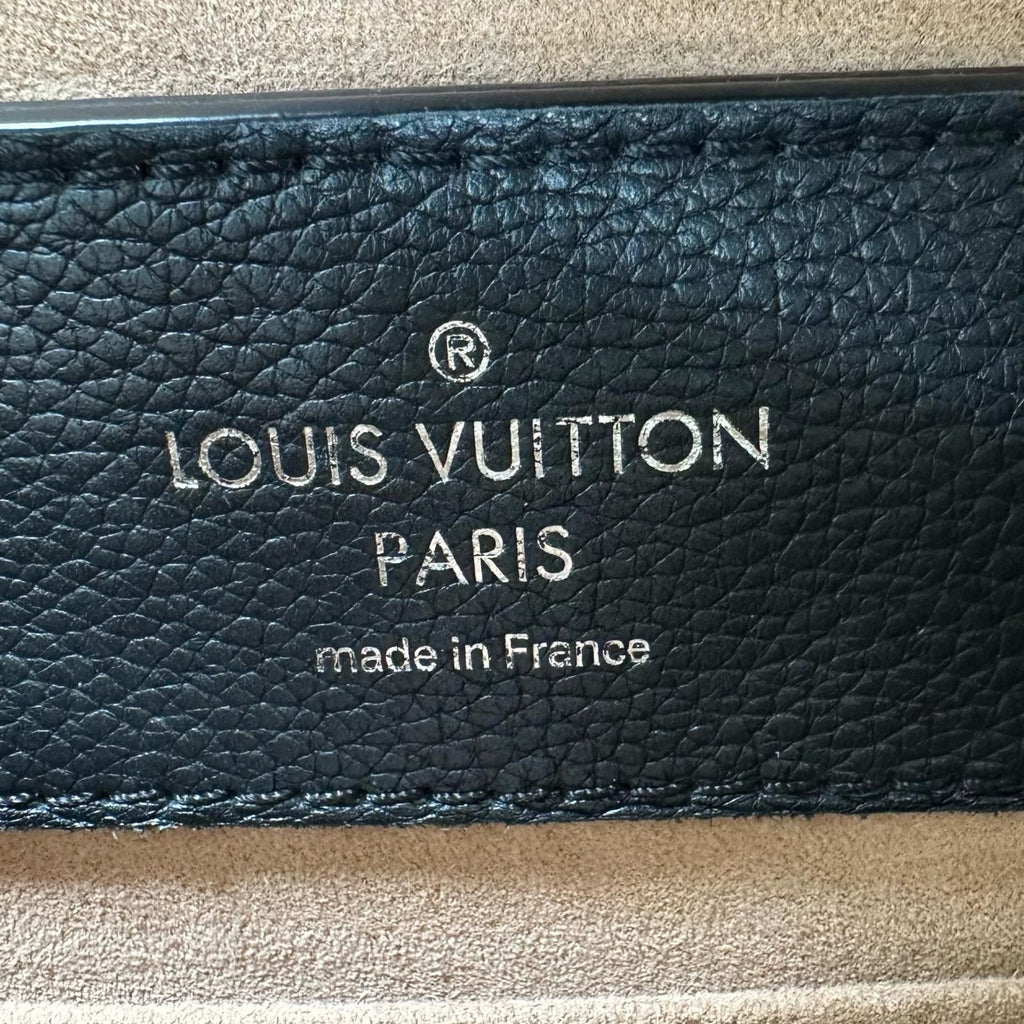Louis Vuitton Lockme Eva BB Handbag Leather Navy 2-Way — view 8
