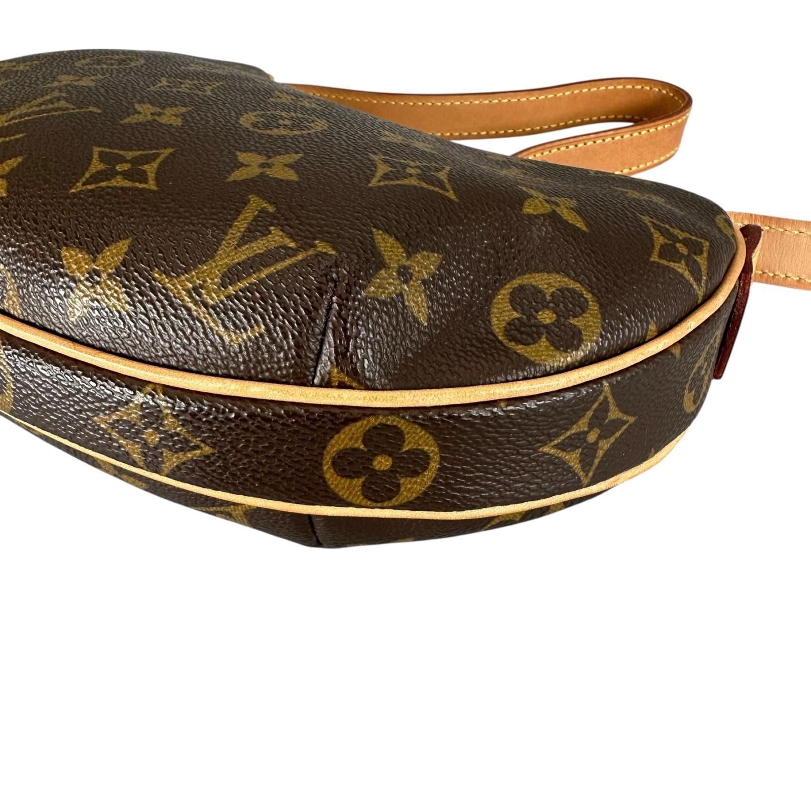 Louis Vuitton Croissant PM Handbag Monogram Canvas Brown — view 7