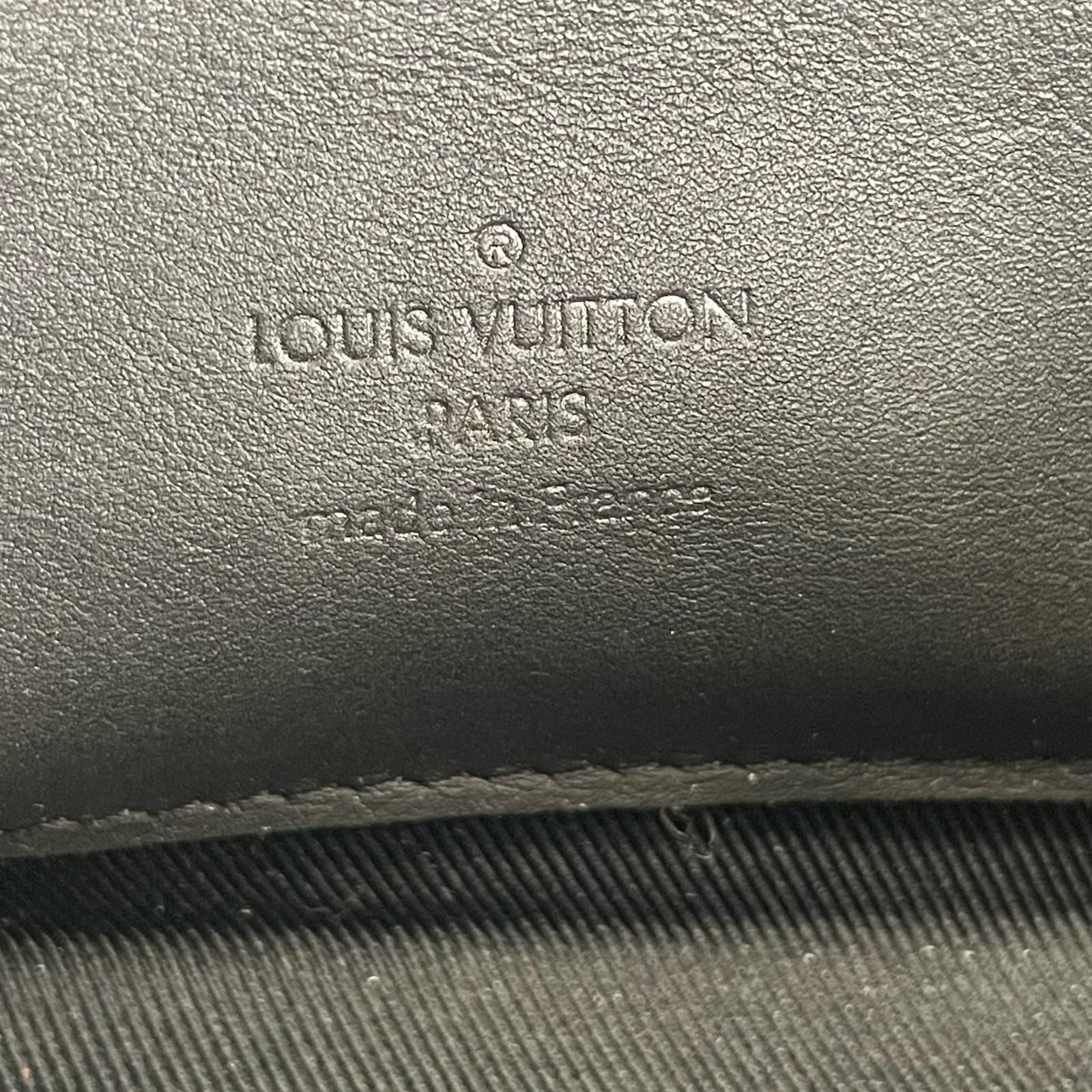 Louis Vuitton Alpha Wearable Wallet Shoulder Bag Leather Black Aerogram — view 6