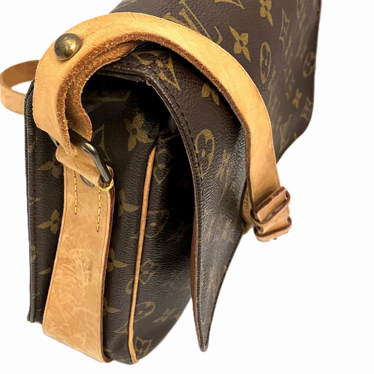 Louis Vuitton GM Monogram Shoulder Bag — view 7