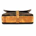 Louis Vuitton GM Monogram Shoulder Bag — view 3