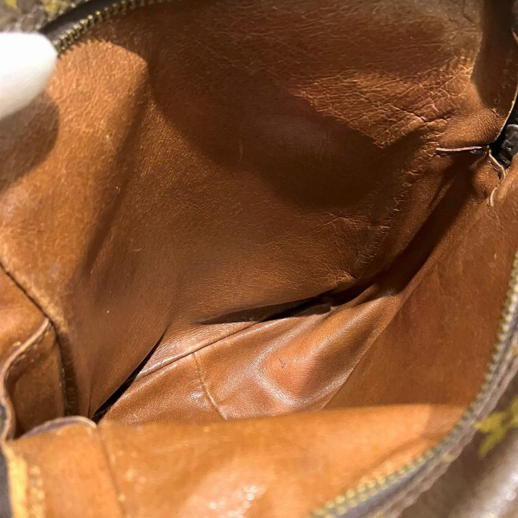 Louis Vuitton Malso Monogram Shoulder Bag Canvas — view 5