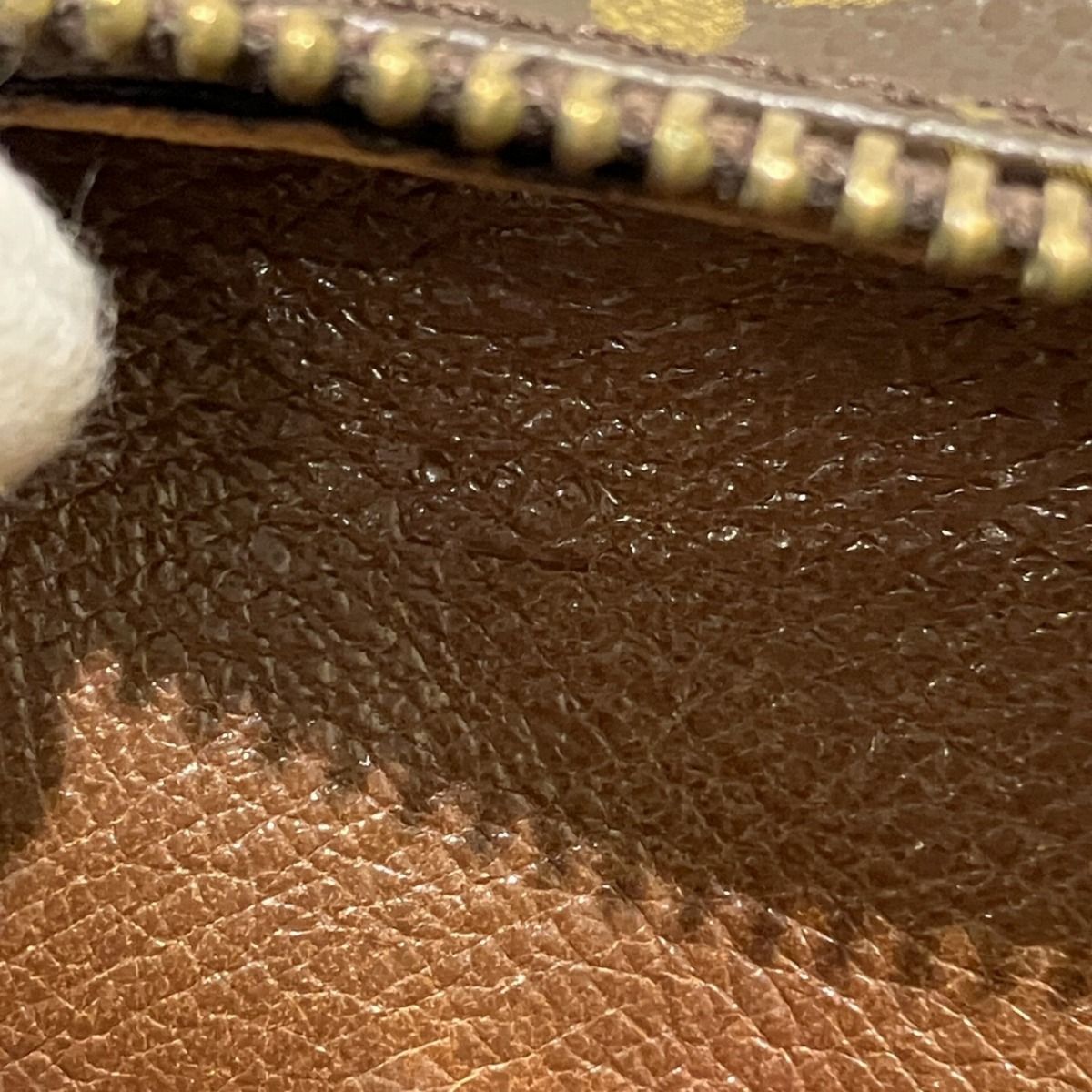 Louis Vuitton Malso Monogram Shoulder Bag Canvas — view 4