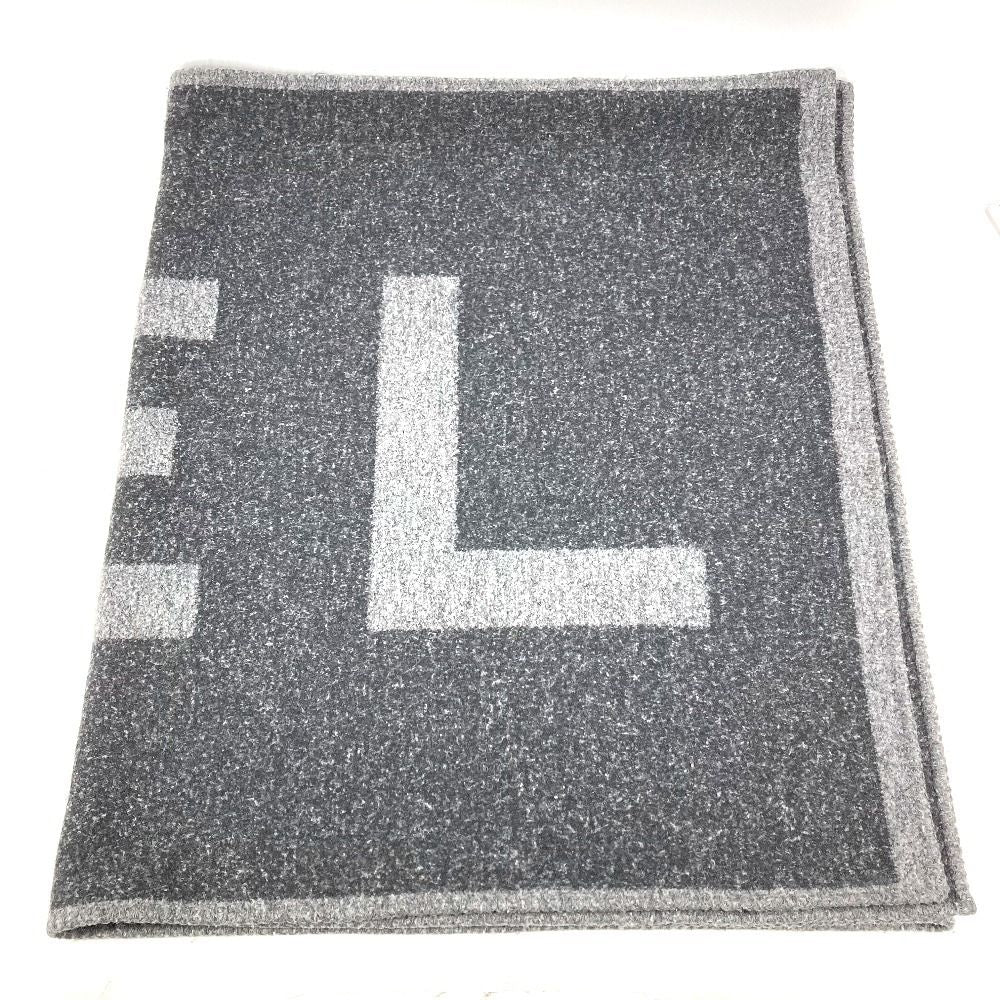 Chanel Scarf Logo Cashmere Gray — view 4