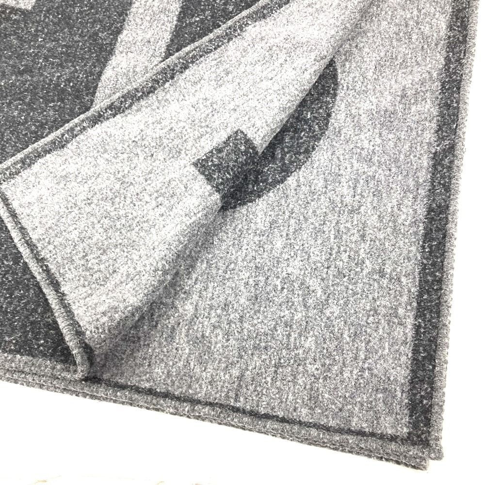Chanel Scarf Logo Cashmere Gray — view 6