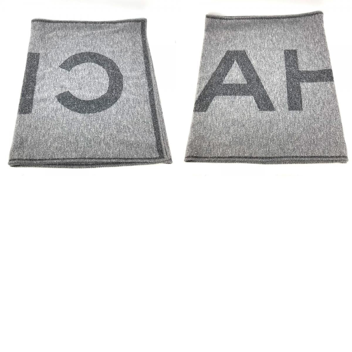 Chanel Scarf Logo Cashmere Gray — view 9