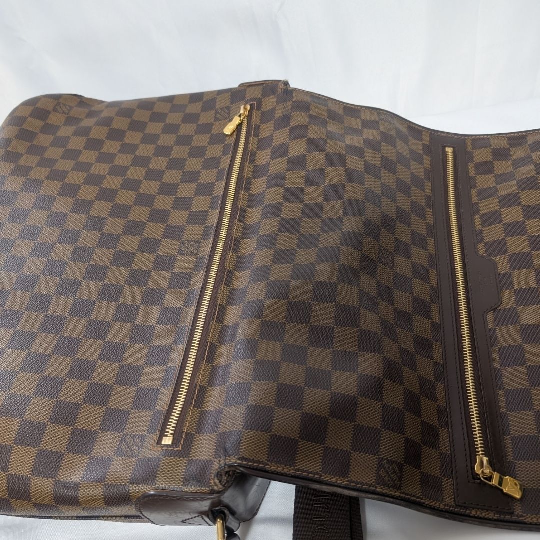 Louis Vuitton Spencer Damier Shoulder Bag — view 7
