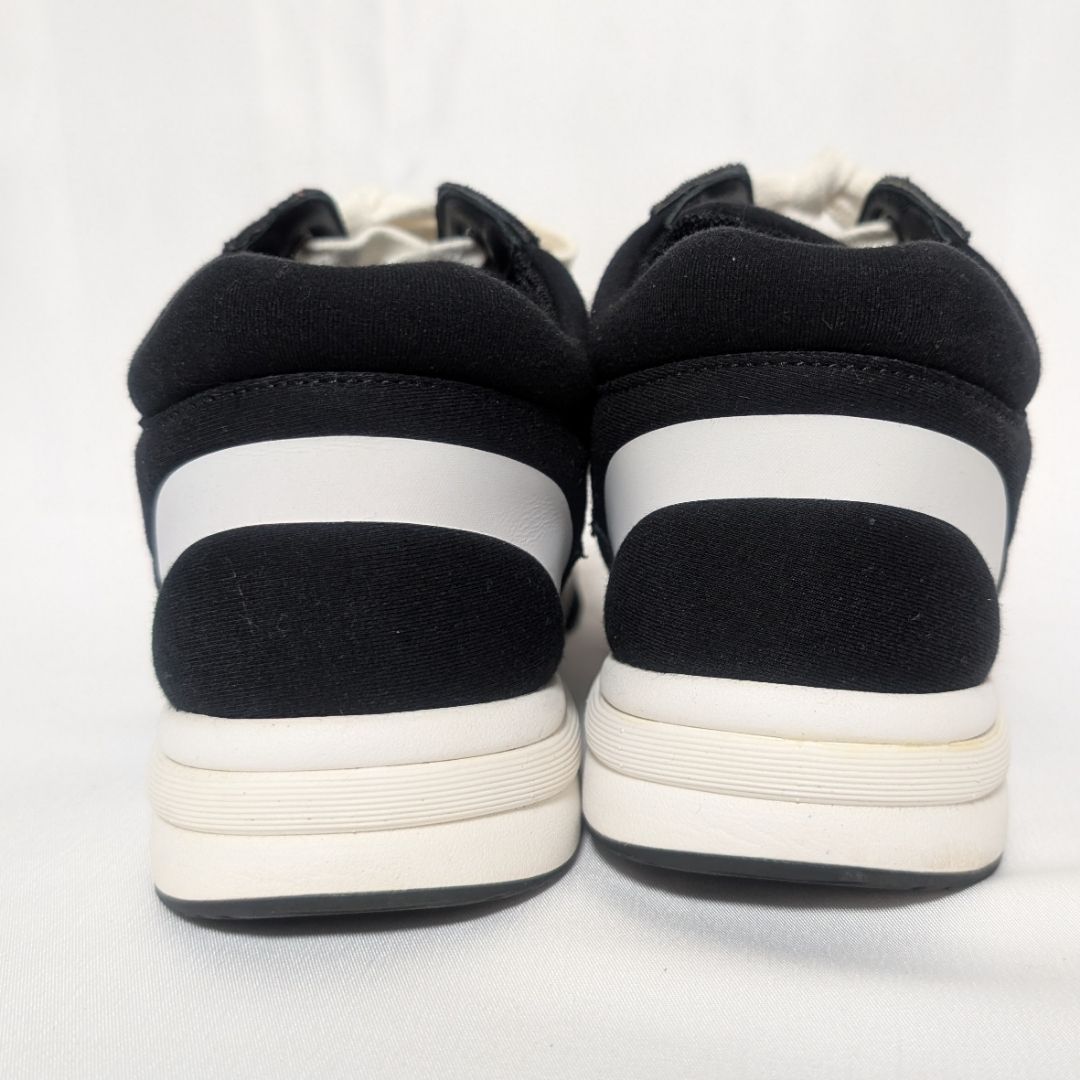 Chanel Sneakers CC Logo Black White — view 4