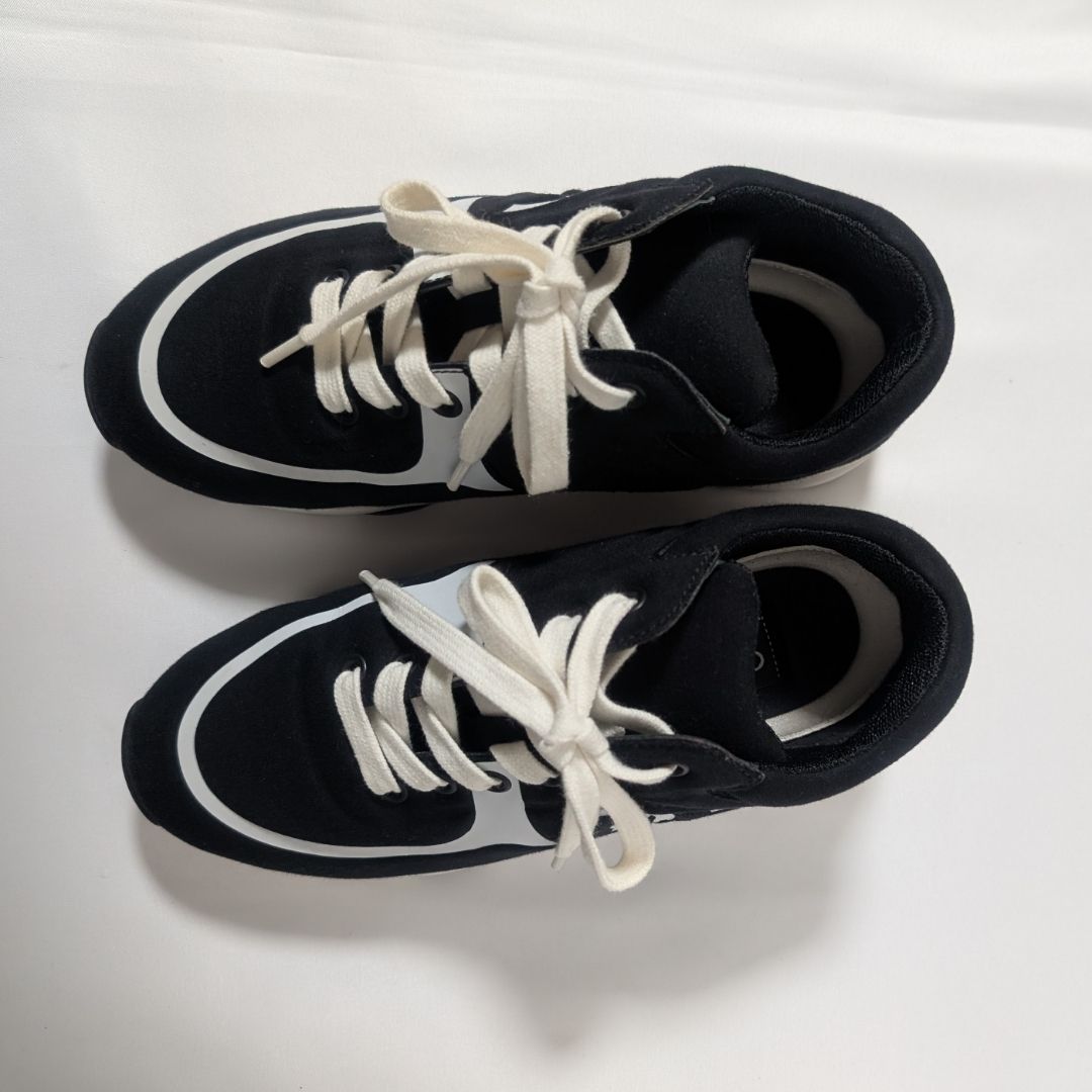 Chanel Sneakers CC Logo Black White — view 6