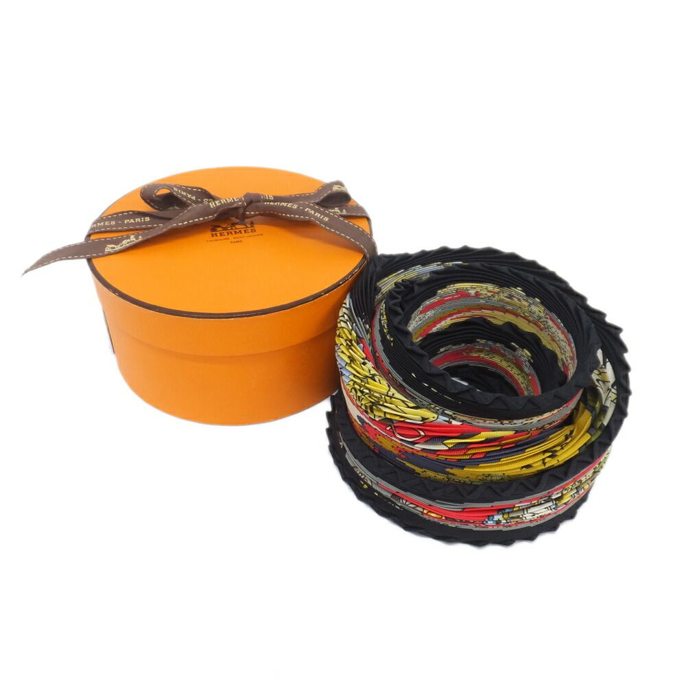 Hermes Carre Plisse Pliss Scarf Parmi les Fleurs Je Compte Heures % Silk — view 9