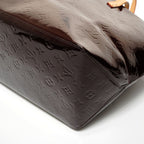 Louis Vuitton Tote Monogram Vernis Bellevue GM — view 6