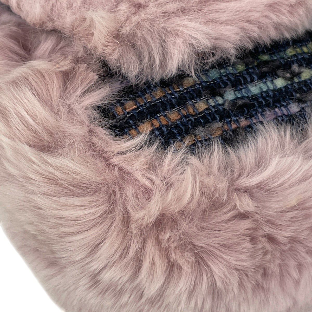 Chanel 2005 Vintage Classic Flap Chain Tweed Rabbit Fur Shoulder Bag Pink — view 7