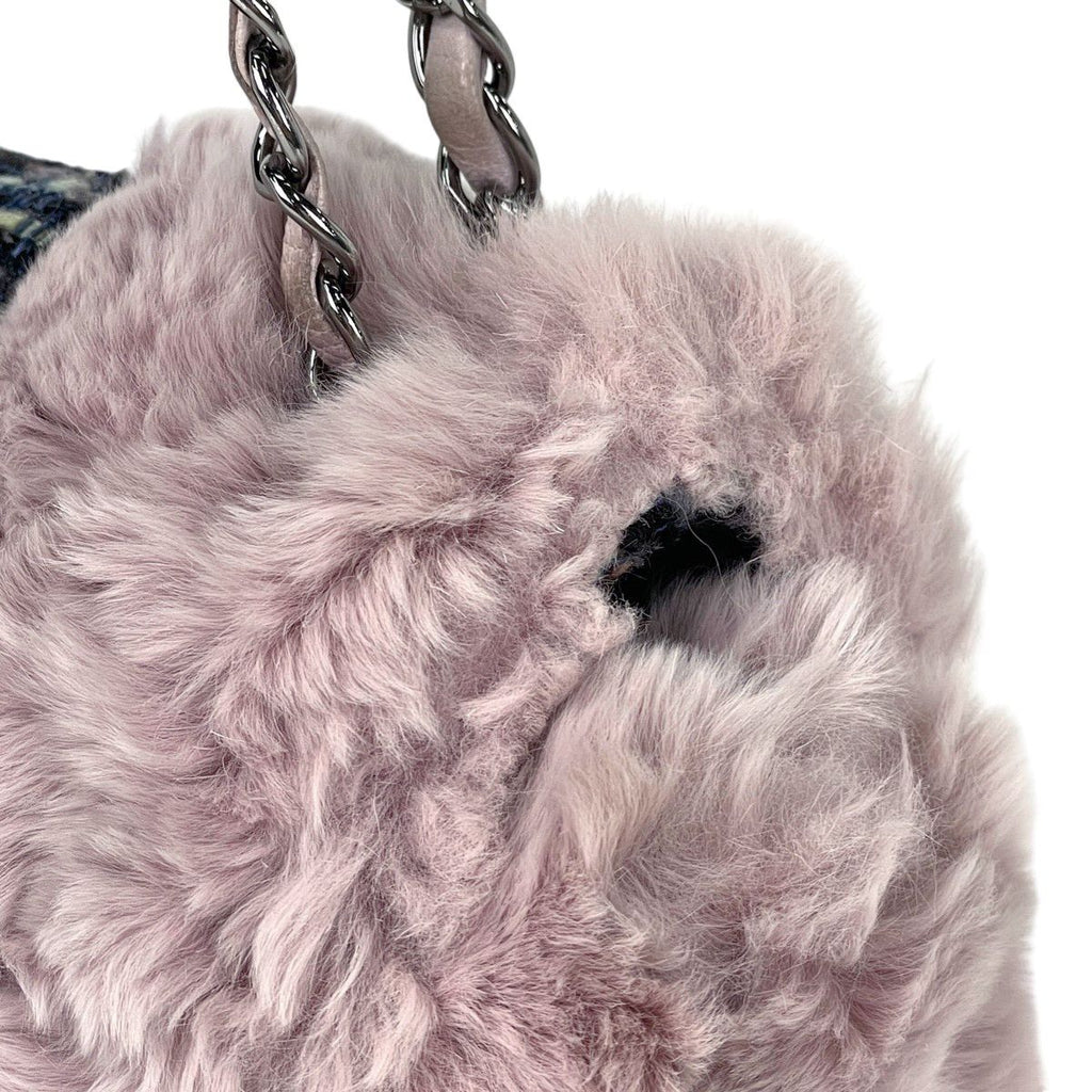 Chanel 2005 Vintage Classic Flap Chain Tweed Rabbit Fur Shoulder Bag Pink — view 9