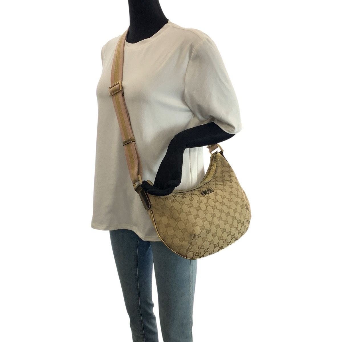 Gucci Beige Pink Gold GG Canvas Patent Shoulder Bag — view 7