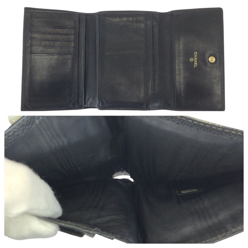 Chanel Vintage CC Logo Black Gold Caviar Leather Fold Wallet Compact — view 8