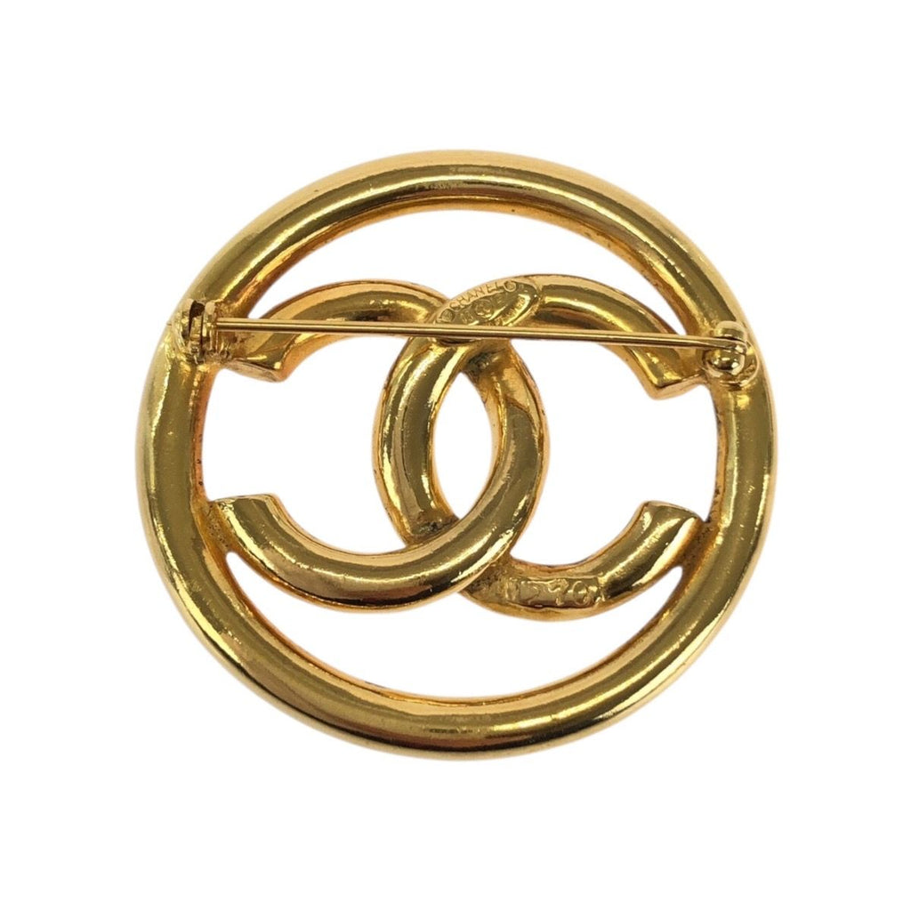 Chanel Vintage CC Logo Gold Plated Brooch 93 — view 2