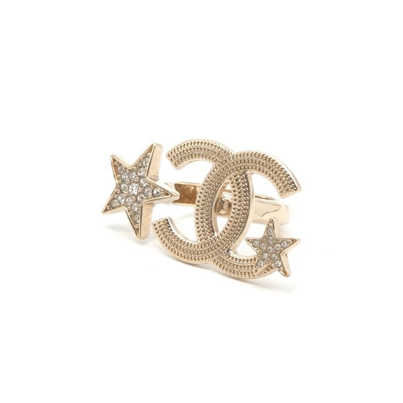 Chanel Ring Gold CC Logo Star — view 4