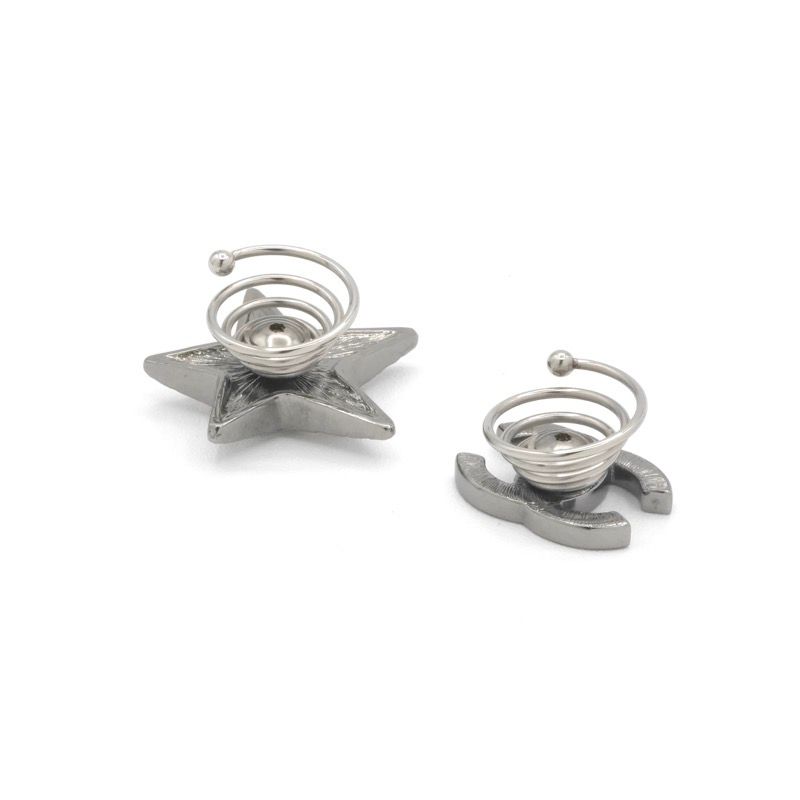 Chanel Hair Silver CC Logo Rhinestone Star Clip Set of 2 — view 3