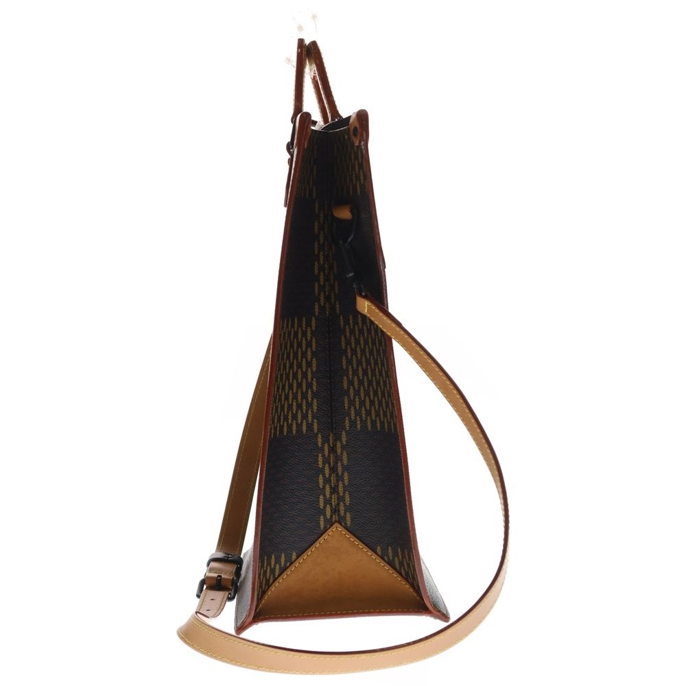 Louis Vuitton Damier Giant Collaboration 2-Way Tote Brown — view 3